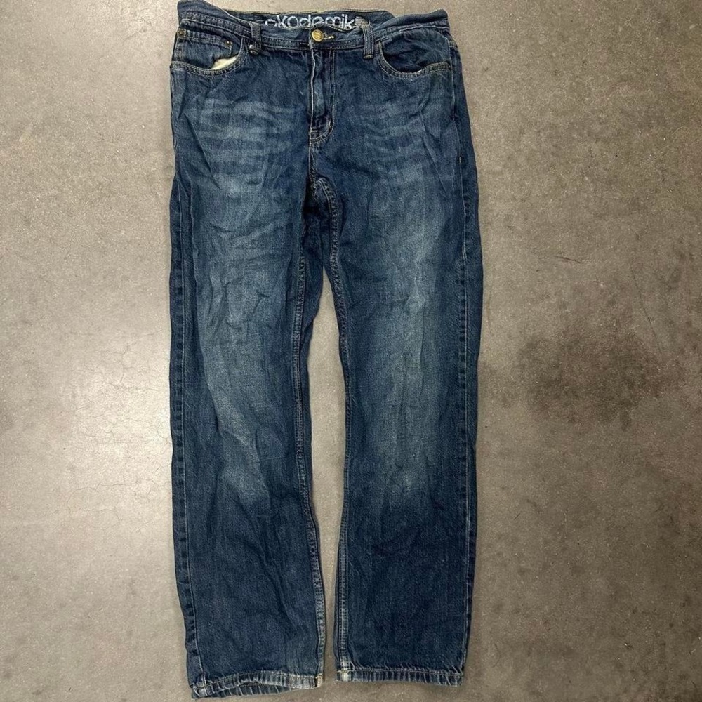 vintage akademiks dark wash straight leg faded navy blue jeans Size [32x28]